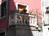 ROVINJ > Altstadt > Gasse - Balkon