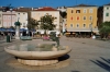 Delphinbrunnen am Hauptplatz