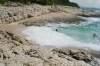 Mali Losinj > Kiesstrand in der Suncana Uvala