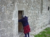 BERAM > Friedhofskapelle - St. Maria auf den Steintafeln > Ein kleiner Seiteneingang