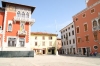 VODNJAN > Marktplatz mit Teil des Rathauses