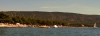 CRES > Camping Kovacine > Blick vom Wasser auf den Platz