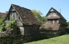 Landesinnere: KRAPJE > Häuser in traditioneller Bauweise Landesinnere: KRAPJE > Häuser in traditioneller Bauweise