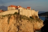 Dalmatien: DUBROVNIK > Festungsmauern im Licht der Abendsonne