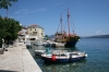 Kvarner: VALUN> Ausflugsboot im Hafen von Valun