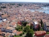 Blick von der Basilika auf die Hafenstadt Rovinj