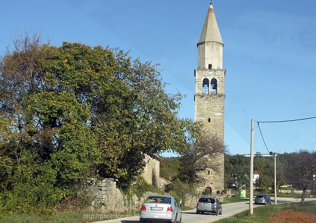 STERNA > Pfarrkirche St. Michael > Glockenturm