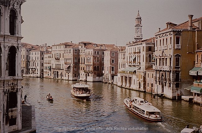 VENEZIA > Canale de Grande > Vaporetto