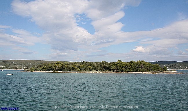 KLOSTERINSEL KOSLJUN > Bucht Puntarska draga