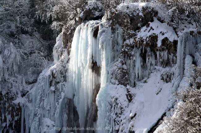 Wintermärchen Plitvice 4