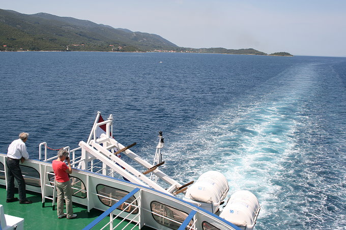 Dalmatien: INSEL KORCULA > Auf der Fähre im Korculanski Kanal