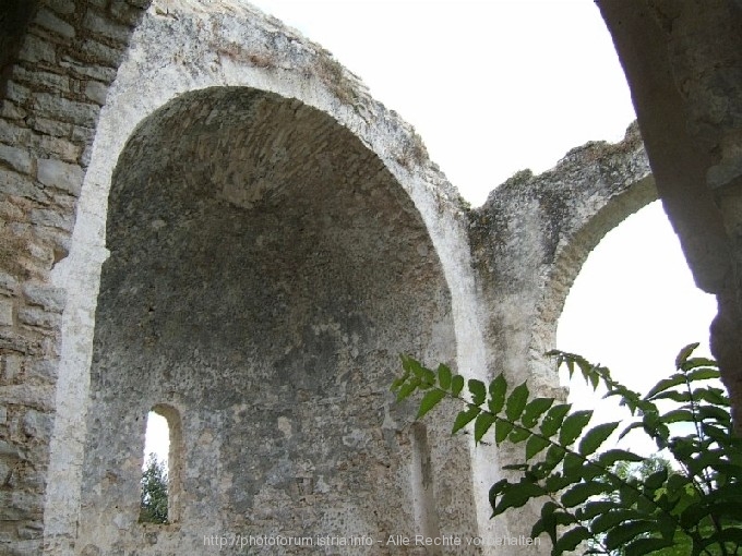 Sv. Thomas > Kirchendenkmal bei Rovinj
