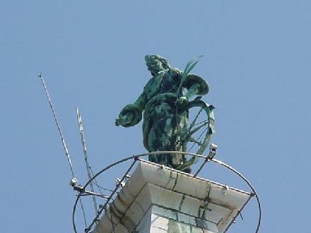 ROVINJ > Basilika Sveta Eufemija > Glockenturmspitze - Figur
