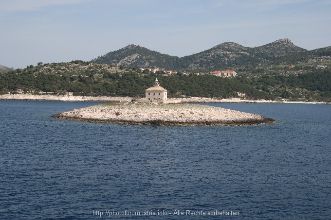 FAEHRE > Von Stari Grad nach Korcula 3