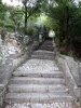 Batomalj - Stufen zur Kirche 10