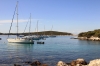Dalmatien: ZAPUNTEL auf Otok Molat > Segelboote in der Bucht